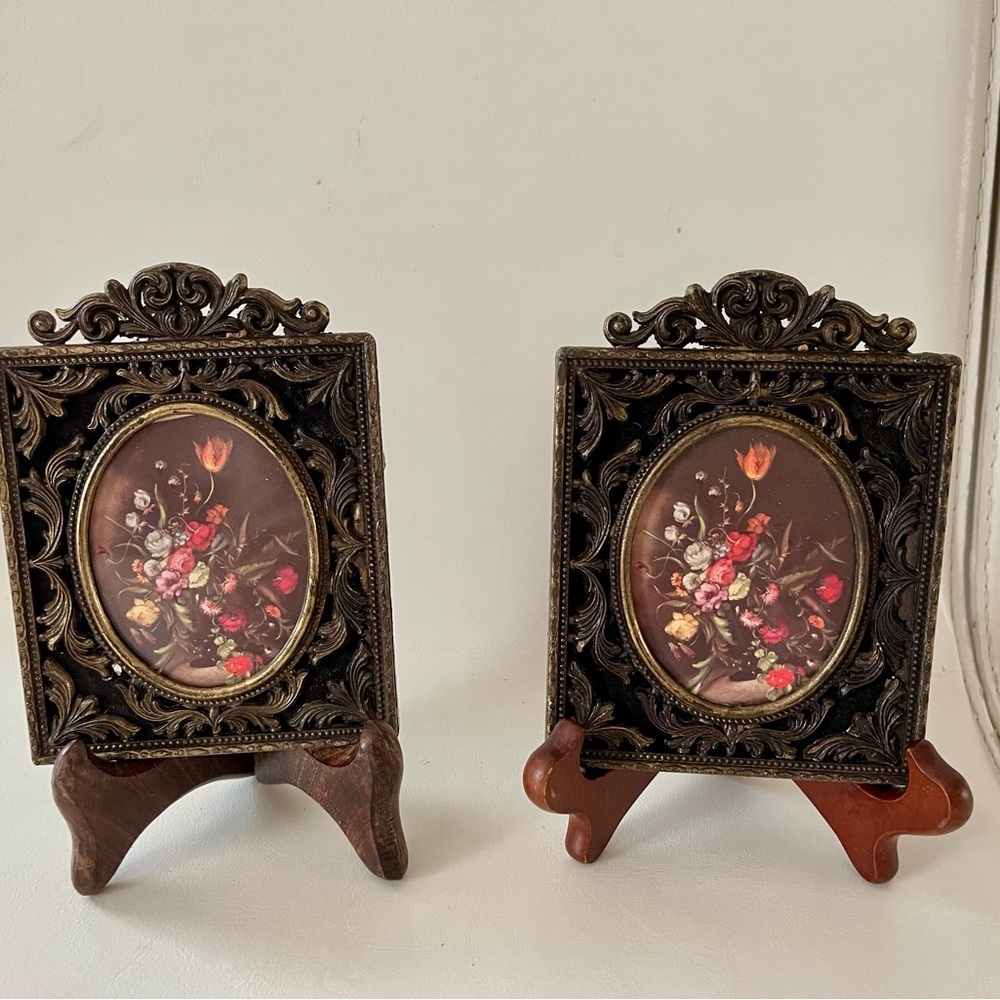 Vintage Victorian Ornate Metal Floral Picture Frames Set of 2 Italy
